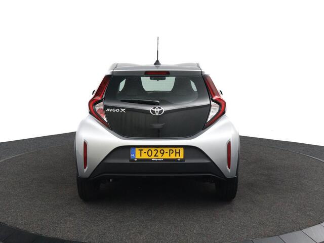 Toyota AYGO X 1.0 VVT-i MT Play | Adaptieve Cruise Control | Achteruitrijcamera | Toyota Safety Sense | Airco |