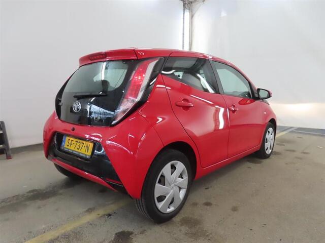 Toyota AYGO 1.0 VVT-i x-play, 1e Eig! Camera! VakantieGeldDagen!