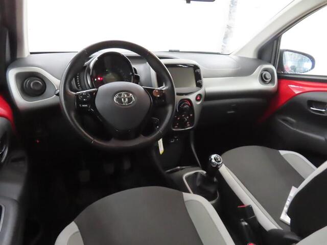 Toyota AYGO 1.0 VVT-i x-play, 1e Eig! Camera! VakantieGeldDagen!