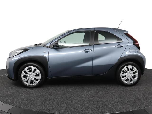 Toyota AYGO X 1.0 VVT-i MT Play | Apple Carplay/Android Auto | achteruitrijcamera |