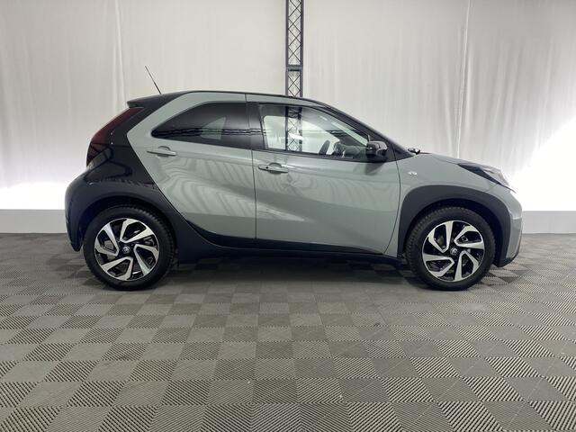 Toyota AYGO X 1.0 VVT-i S-CVT Pulse Automaat | Apple Carplay | Stoelver. | ACC | DAB | Camera |