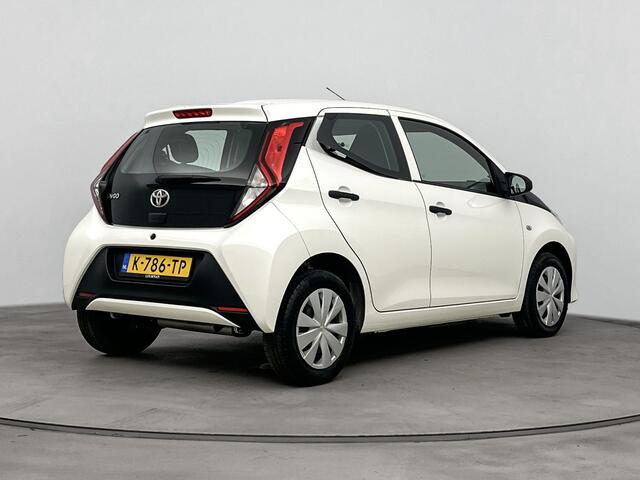 Toyota AYGO 1.0 VVT-i x-fun | NL-Auto | Bluetooth | Airco | Binnen 22-5