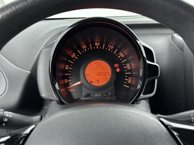 Toyota AYGO 1.0 VVT-i x-fun | NL-Auto | Bluetooth | Airco | Binnen 22-5