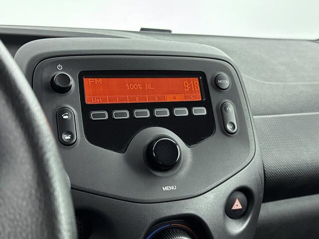 Toyota AYGO 1.0 VVT-i x-fun | NL-Auto | Bluetooth | Airco | Binnen 22-5