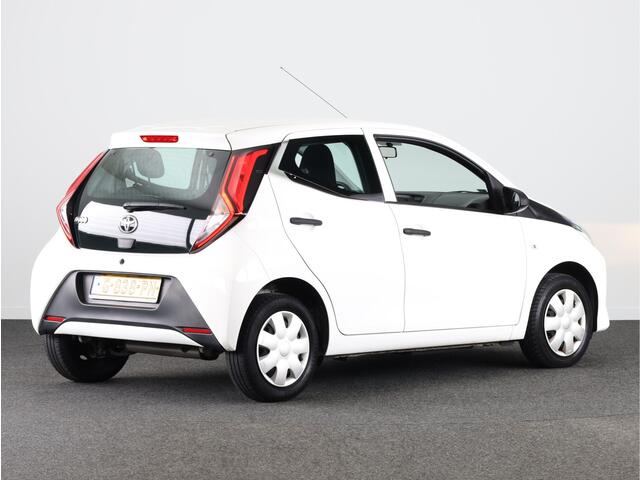 Toyota AYGO 1.0 VVT-i x-fun | Bluetooth | Airco | NL-Auto | Binnen 22-5