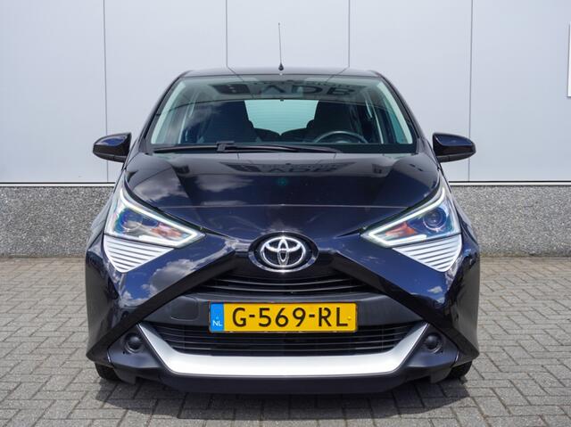 Toyota AYGO 1.0 VVT-i x-play ltd Navi | Camera | Airco | NAP