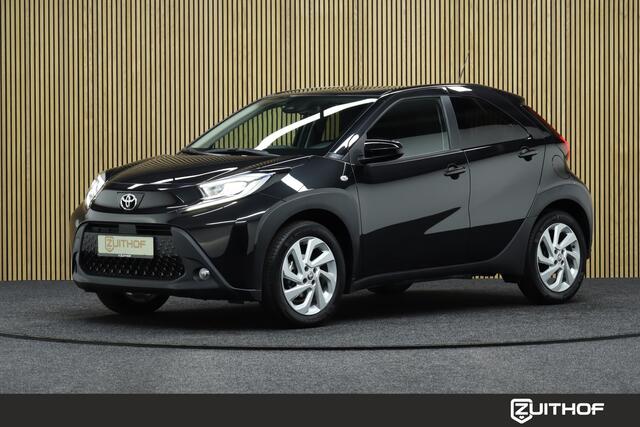 Toyota AYGO X 1.0 VVT-i S-CVT Automaat Pulse Facelift | Direct Leverbaar! | Adaptive-cruise | Apple Carplay & Android Auto | Camera | Maps Navigatie | Full led | Clima | LM Velgen 17 Inch