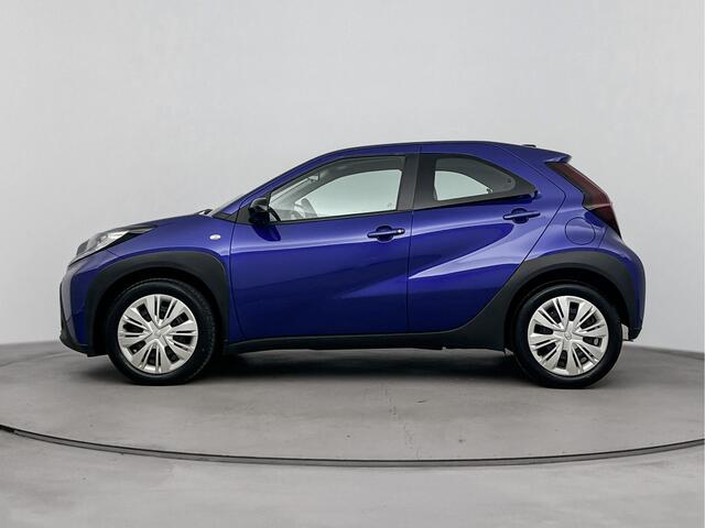 Toyota AYGO X 1.0 VVT-i MT Play | Airco | Parkeercamera | NL-Auto | Dealeronderhouden |