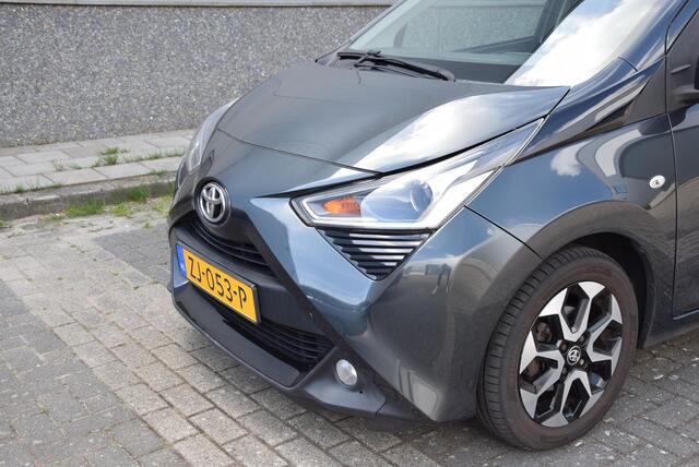 Toyota AYGO 1.0 VVT-i x-cite | Schuif-kanteldak | Cruise control | Apple carplay |