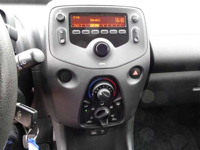 Toyota AYGO 1.0 VVT-i x-fun Airco, elektrische ramen, centrale vergrendeling, snelheid in te stellen, enz.