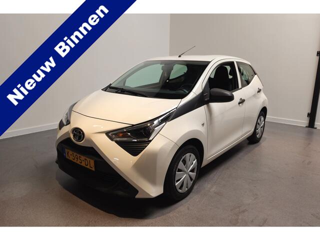 Toyota AYGO 1.0 VVT-i x-fun - Airco - Bluetooth - LED