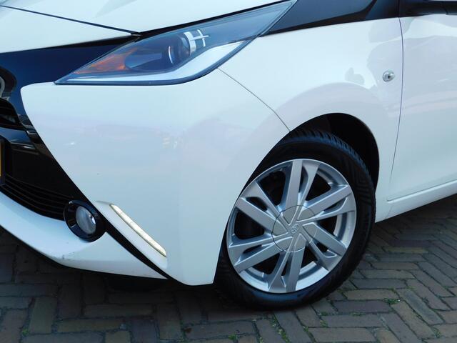 Toyota AYGO 1.0 VVT-i x-wave