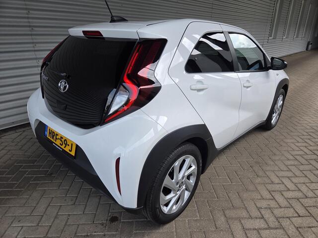 Toyota AYGO X 1.0 VVT-i S-CVT Pulse