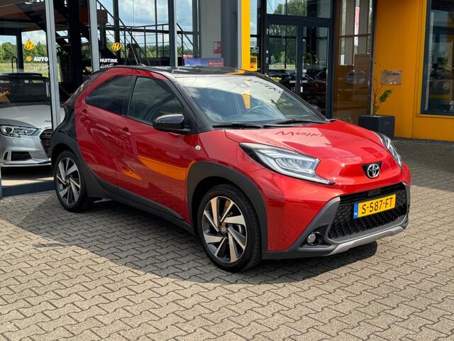 Toyota AYGO 1.0 VVT-i S-CVT Envy - camera - navi