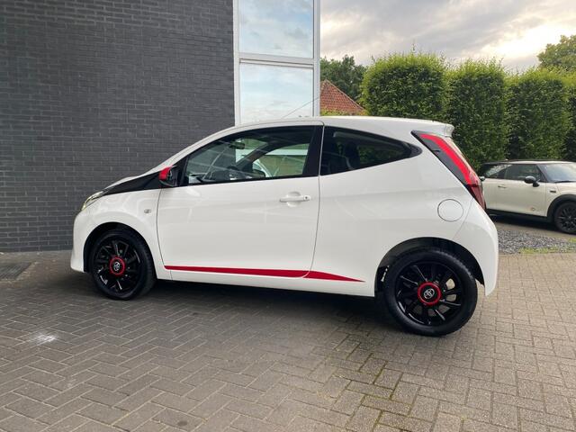 Toyota AYGO 1.0 VVT-i x