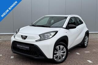 toyota-aygo-x-1.0-vvt-i-s-cvt-play-
