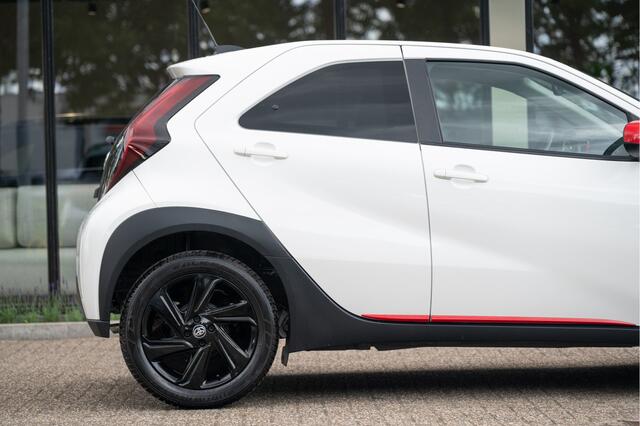 Toyota AYGO X 1.0 VVT-i First | Winterset incl. | Camera | Navi by App | Adapt. Cruise | Clima | LED