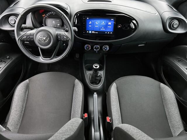 Toyota AYGO X 1.0 VVT-i MT Play