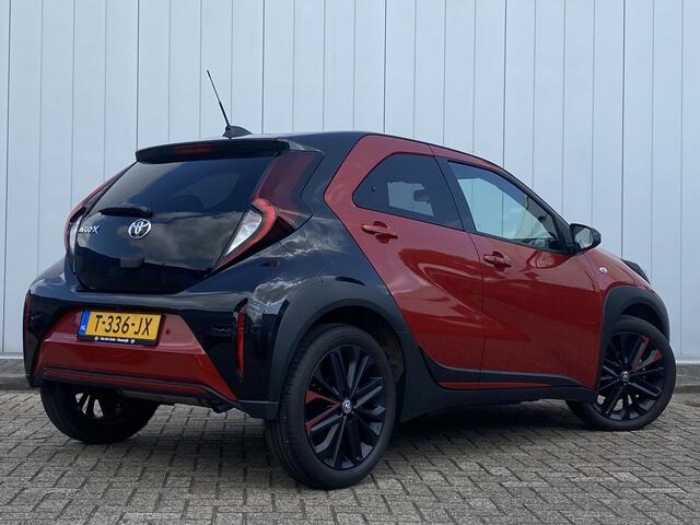Toyota AYGO X 1.0 VVT-i MT Premium NL Auto JBL Dealer Onderhouden Keyless PDC Navi Stoelverwarming