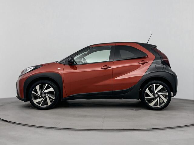 Toyota AYGO X 1.0 VVT-i S-CVT Envy Limited