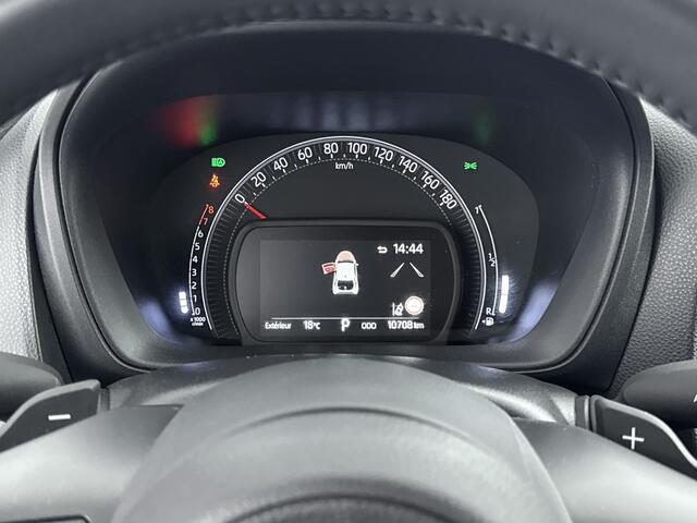 Toyota AYGO X 1.0 VVT-i S-CVT Envy Limited