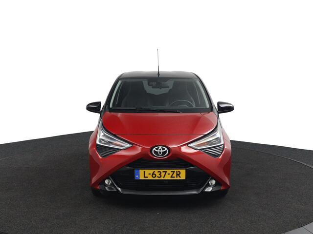 Toyota AYGO 1.0 VVT-i x-clusiv | Keyless Entry | Lederen/ stof bekleding | Climate Control | Meest Luxe uitvoering |