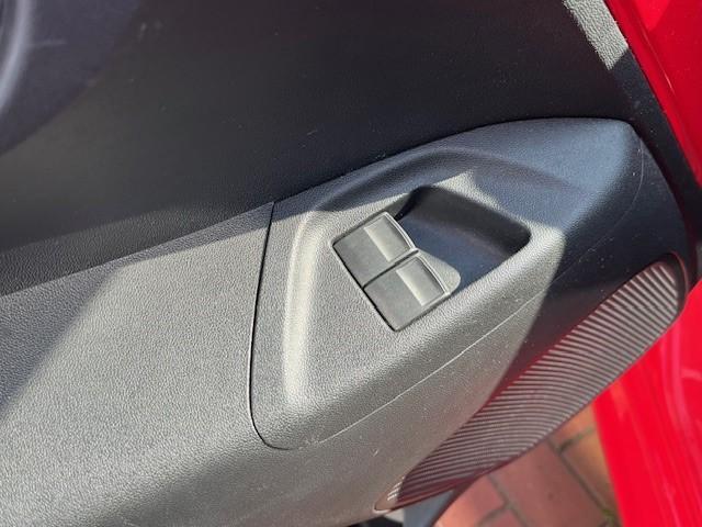 Toyota AYGO 1.0 VVT-i x-play |Lage tellerstand | Automaat | Apple Carplay/Android Auto