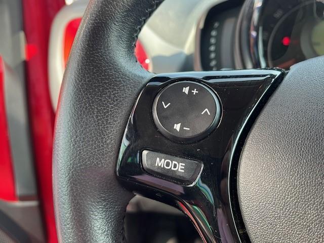 Toyota AYGO 1.0 VVT-i x-play |Lage tellerstand | Automaat | Apple Carplay/Android Auto