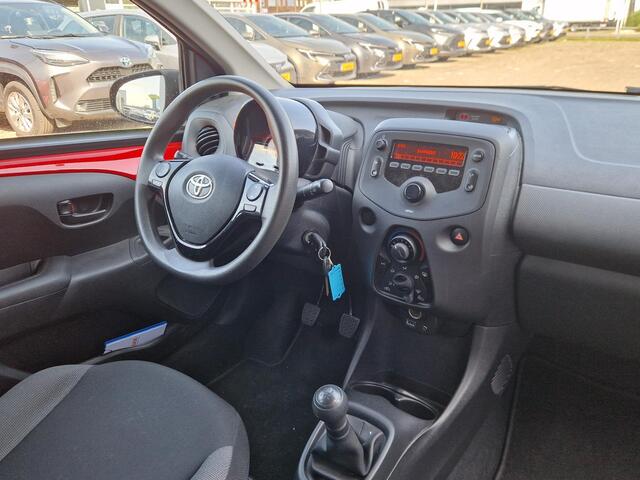 Toyota AYGO 1.0 VVT-i x-fun Airco Bluetooth