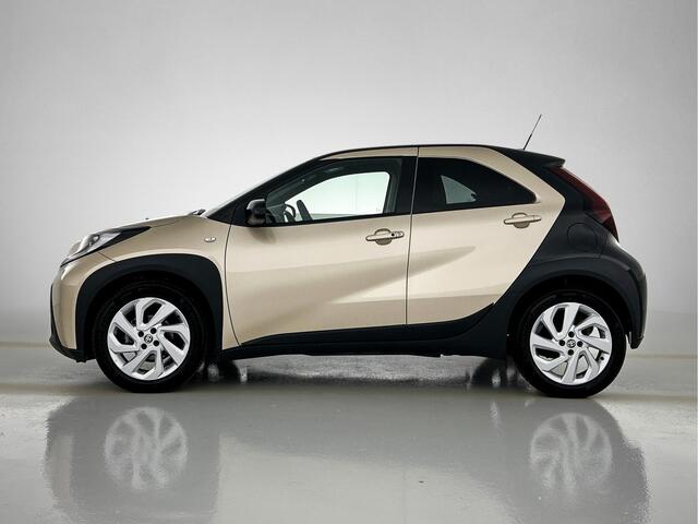 Toyota AYGO X 1.0 VVT-i S-CVT first | Navigatie | Automaat |