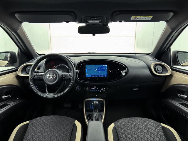 Toyota AYGO X 1.0 VVT-i S-CVT first | Navigatie | Automaat |