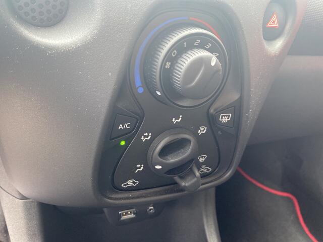 Toyota AYGO 1.0 VVT-i x-now