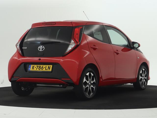Toyota AYGO 1.0 VVT-i X-Joy | Apple CarPlay | Android Auto |