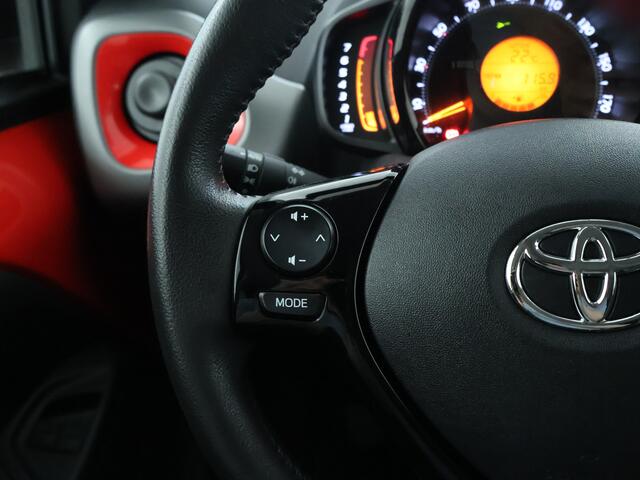 Toyota AYGO 1.0 VVT-i X-Joy | Apple CarPlay | Android Auto |