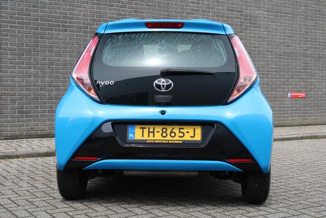 Toyota AYGO 1.0 VVT-i x-nav Achteruitrijcamera, Navigatie, Airco, Bluetooth
