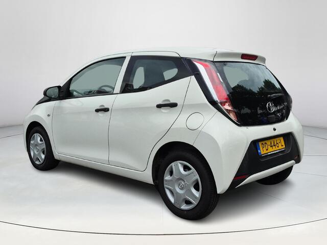 Toyota AYGO 1.0 VVT-i x-fun | 5 deurs | Airconditioning | Bluetooth | Dealer onderhouden |