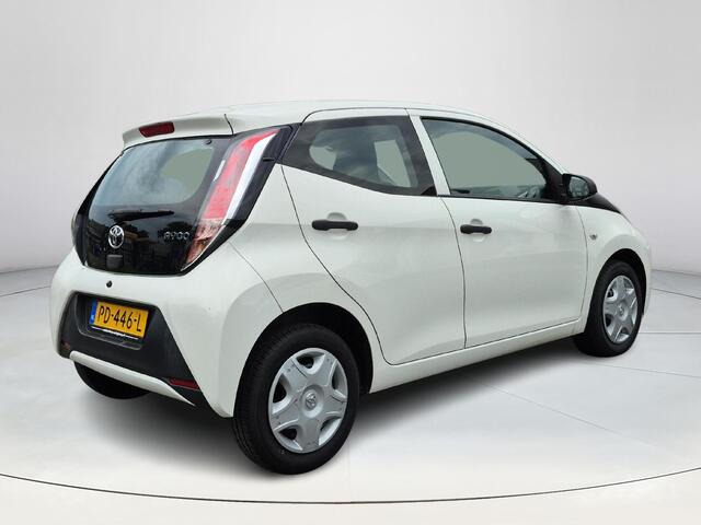 Toyota AYGO 1.0 VVT-i x-fun | 5 deurs | Airconditioning | Bluetooth | Dealer onderhouden |