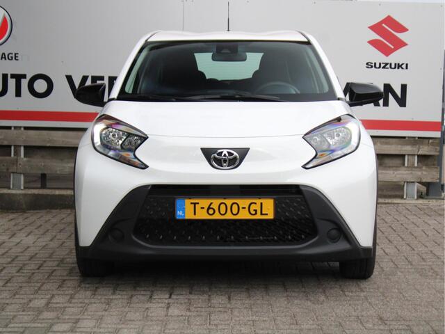 Toyota AYGO X 1.0 VVT-i S-CVT Play Achteruitrijcamera, DAB+ Radio, Airco, Bluetooth, Cruise Control Adaptief ¤ 399,- private lease