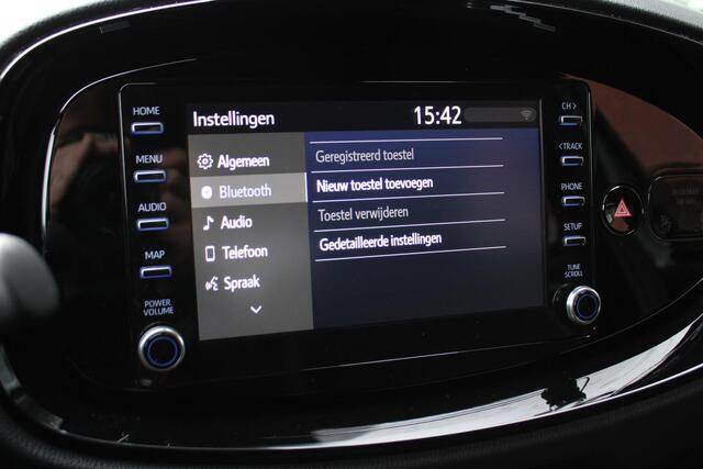 Toyota AYGO X 1.0 VVT-i MT Pulse Achteruitrijcamera, Cruise Control Adaptief, Airco Automatisch, DAB Radio ¤ 379,- private lease