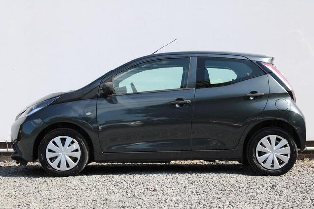 Toyota AYGO 1.0 VVT-i x-fun Elektr. ramen voor, Start/Stop Systeem, Airco, All-Season banden