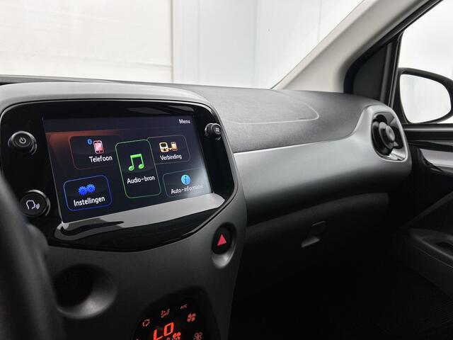 Toyota AYGO 1.0 VVT-i x-joy cabrio | Cabrio vouwdak | Apple carplay/ Android Auto | LM velgen |
