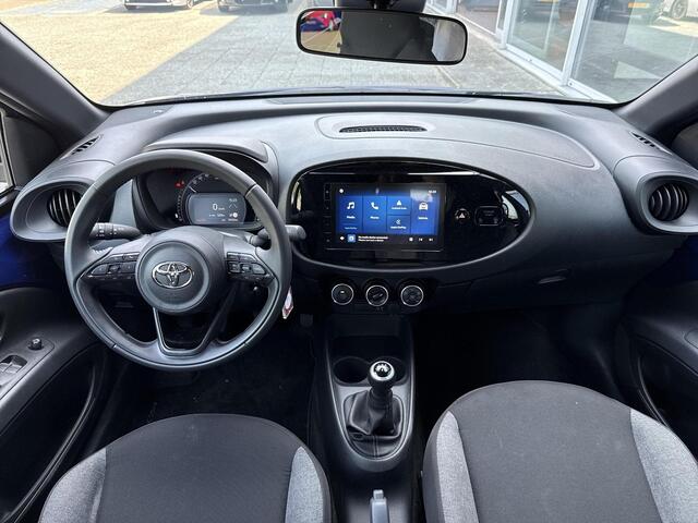 Toyota AYGO X 1.0 VVT-i MT Play **ADAPTIEF CRUISE CONTROL/ AIRCO/ APPLE CARPLAY/ 36 MAANDEN GARANTIE**