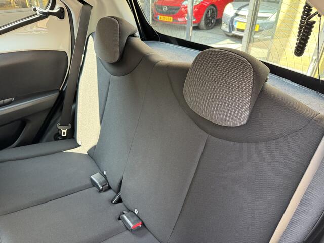Toyota AYGO 1.0 VVT-i x 5drs