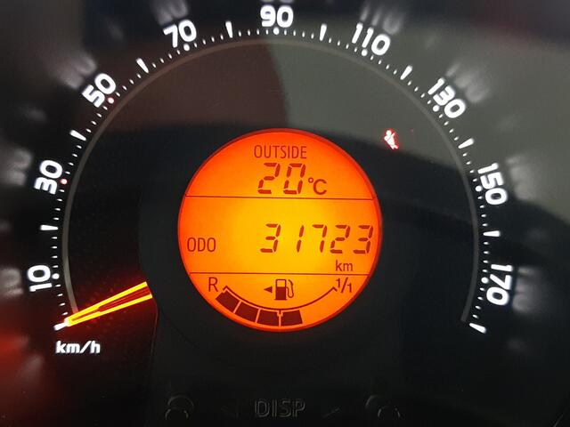 Toyota AYGO 1.0 VVT-i x-play | Navigatie | Airco | Camera |