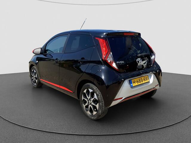 Toyota AYGO 1.0 VVT-i x-joy | Automaat | Camera | LM Velgen | Carplay | Android Auto |