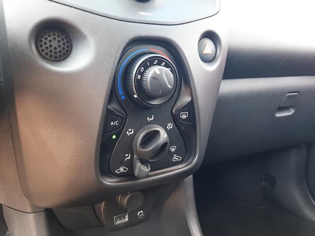 Toyota AYGO 1.0 VVT-i x-fun | Airco |
