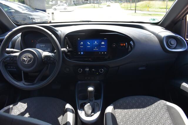 Toyota AYGO X 1.0 VVT-i S-CVT Pulse Keyless | Carplay Navigatie | Stoelverwarming | 12 mnd BOVAG garantie