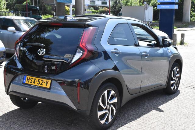 Toyota AYGO X 1.0 VVT-i S-CVT Pulse Keyless | Carplay Navigatie | Stoelverwarming | 12 mnd BOVAG garantie