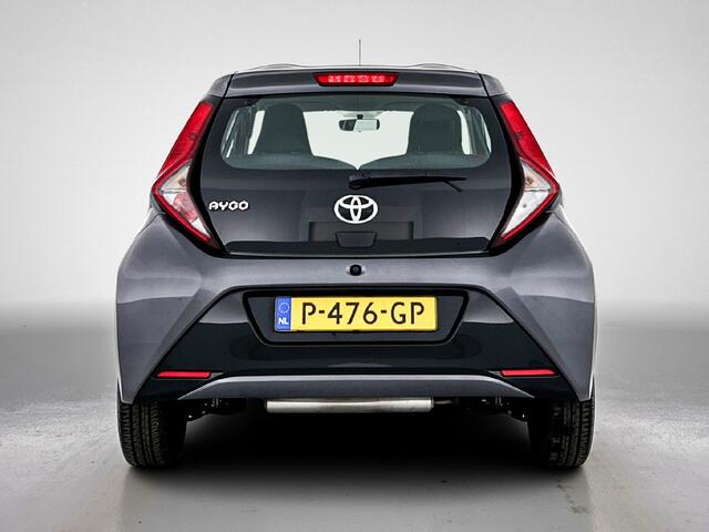 Toyota AYGO 1.0 VVT-i x-play (5-d) 1.0vvti x-play 53kW x-s