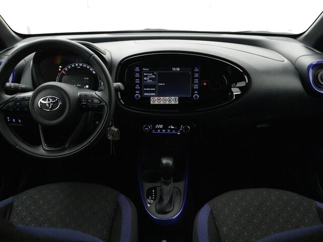 Toyota AYGO X 1.0 VVT-i S-CVT Pulse Bi-Tone | 1e Eigenaar | Navigatie | Nederlandse Auto | Airco |